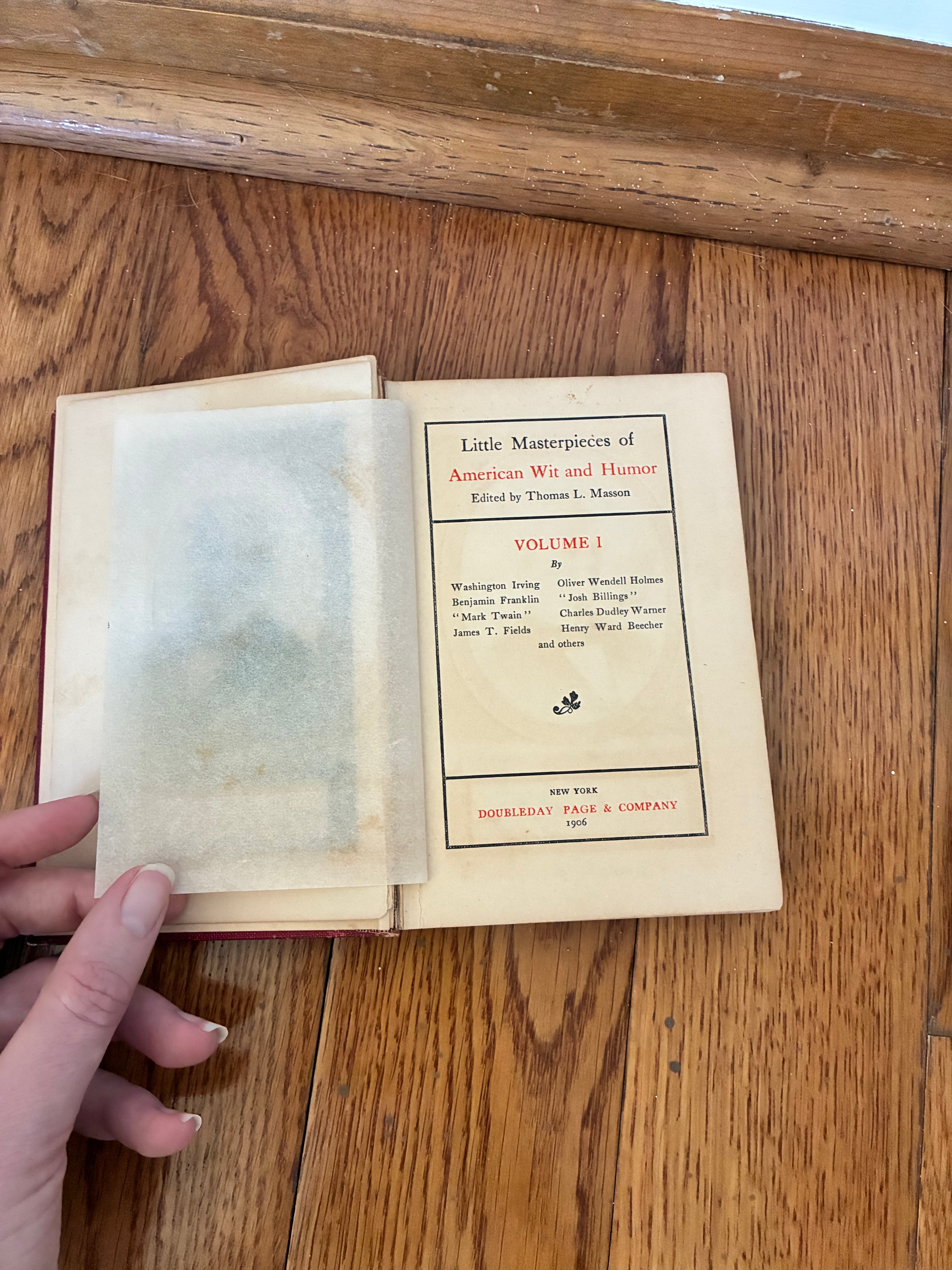 1906 volume of "Little Masterpieces of American Wit and Humor"